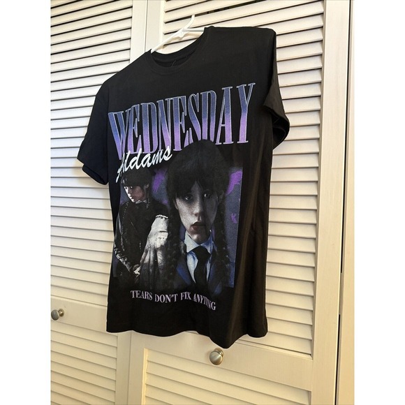 NWT Wednesday Addams Movie T Shirt Small Y2K - Picture 1 of 4